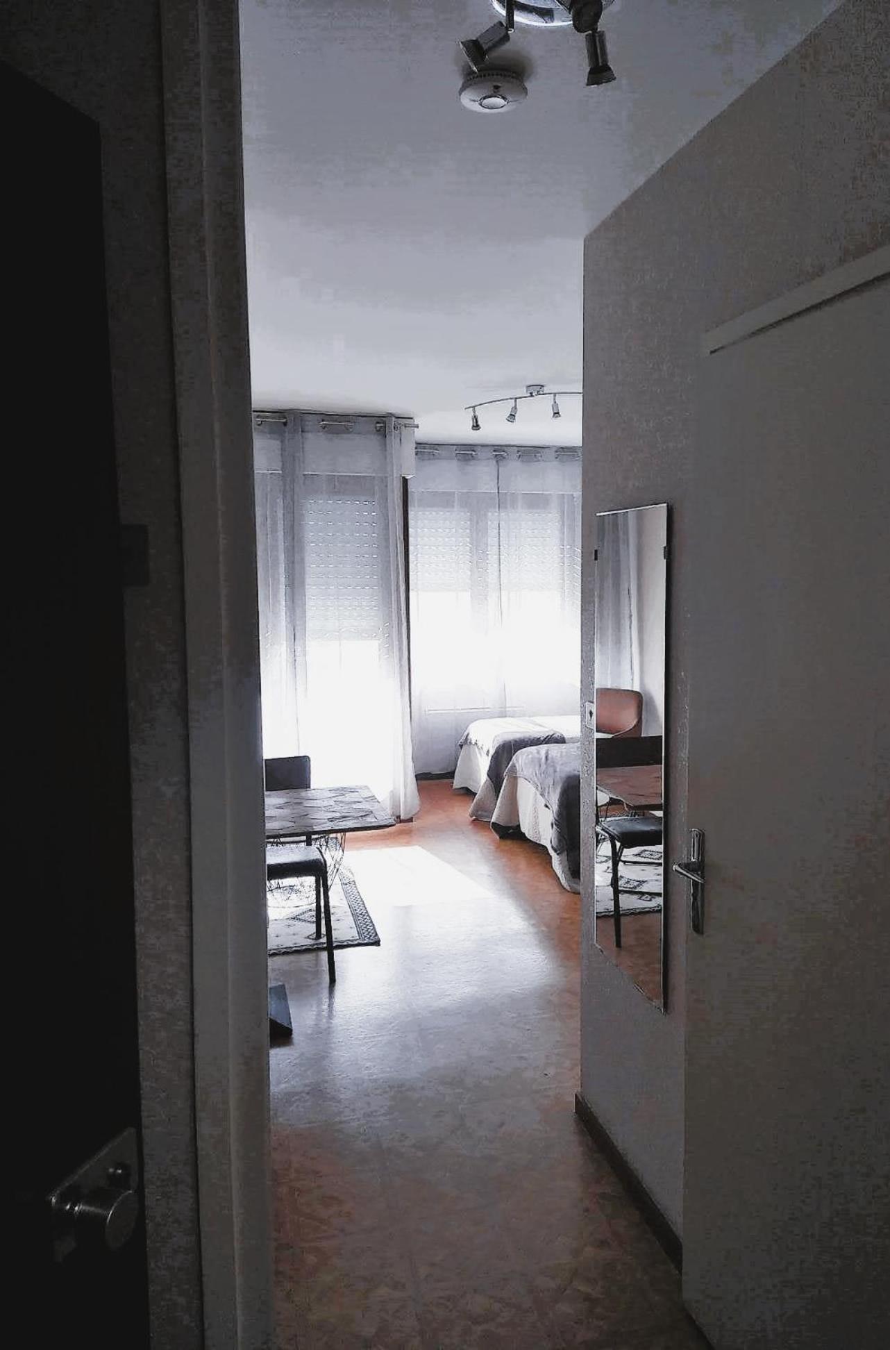 Paisible Studio Avec Agreable Loggia 2 Mn Du Centre Daire Aix-les-Bains Dış mekan fotoğraf